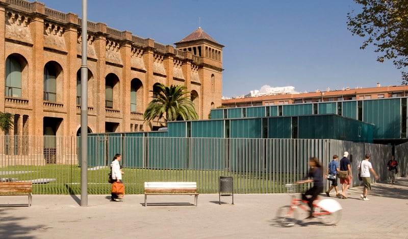 دانشگاه پمپئو فابرا (بارسلونا)