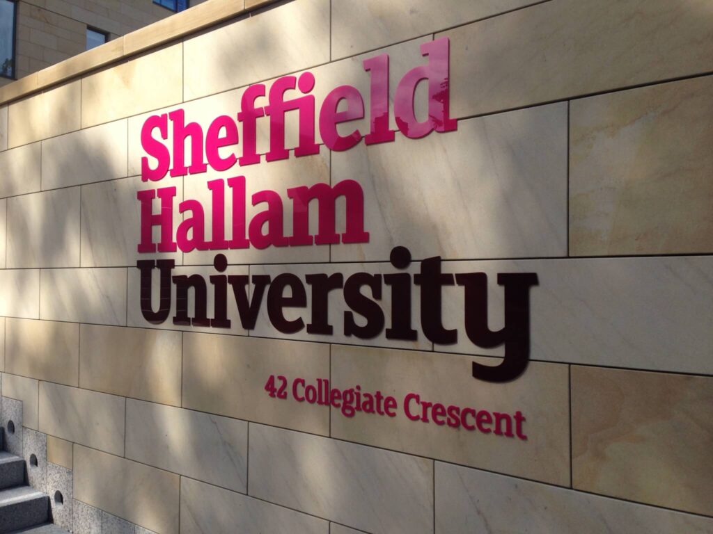 تحصیل بدون مدرک زبان در دانشگاه شفیلد هالام (Sheffield Hallam University)