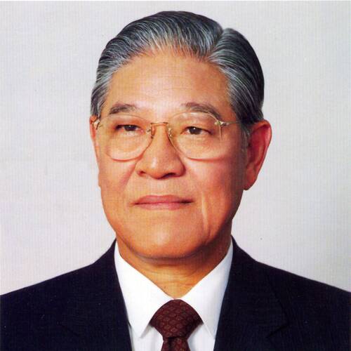 لی تنگ هوی: رئیس‌جمهور کشور تایوان در سال‌های ۱۹۸۸ الی ۲۰۰۰ میلادی
