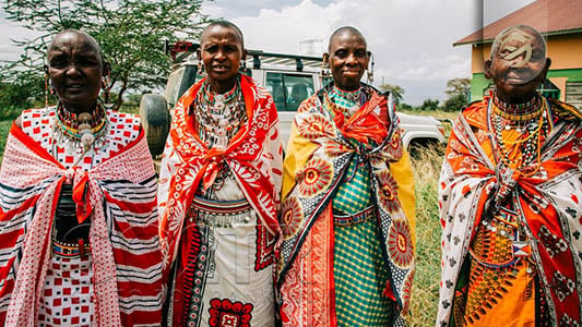 نوع پوشش مردم گینه