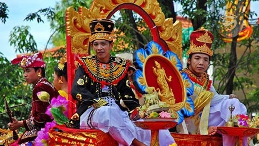 فستیوال ها و رویدادها و جشن ها در اندونزی
